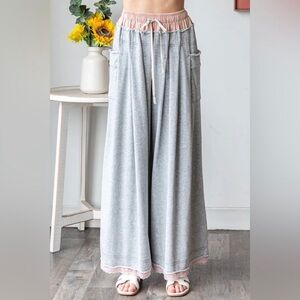 Oli & Hali Gray Wide Leg Pants with Pink Trim Size Large
